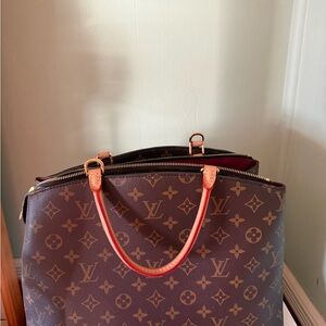 Louis Vuitton Classic Monogram Tote with Tan Handles